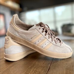 Adidas Broomfield Ash Pearl/Amber Gold-Gold Metallic